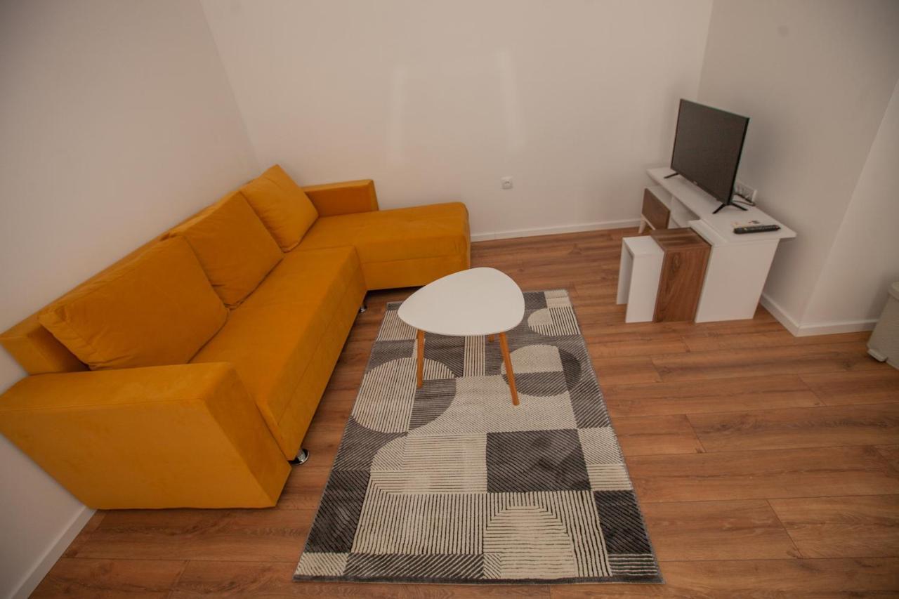 Apartmani Grubac 特雷比涅 外观 照片
