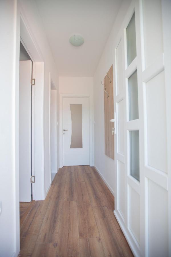 Apartmani Grubac 特雷比涅 外观 照片