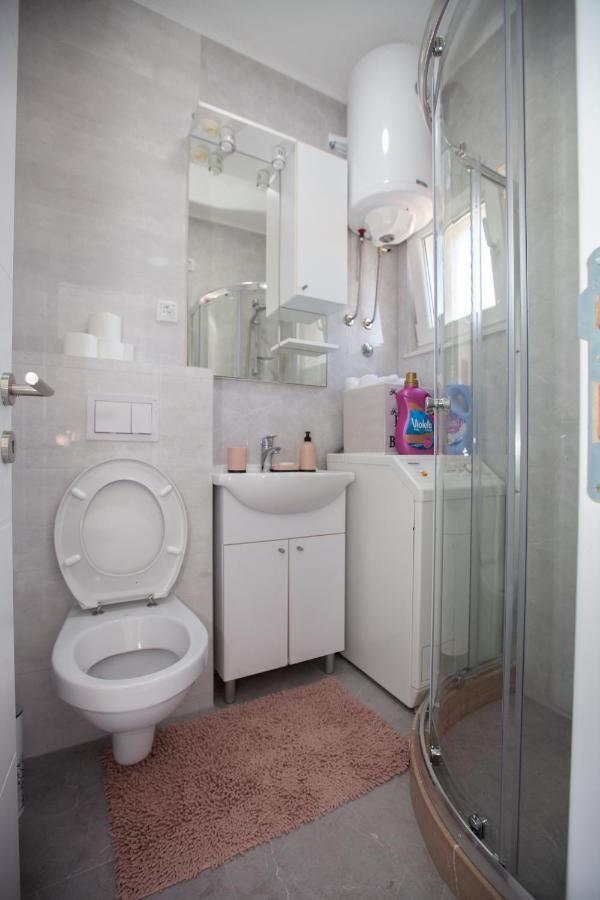 Apartmani Grubac 特雷比涅 外观 照片